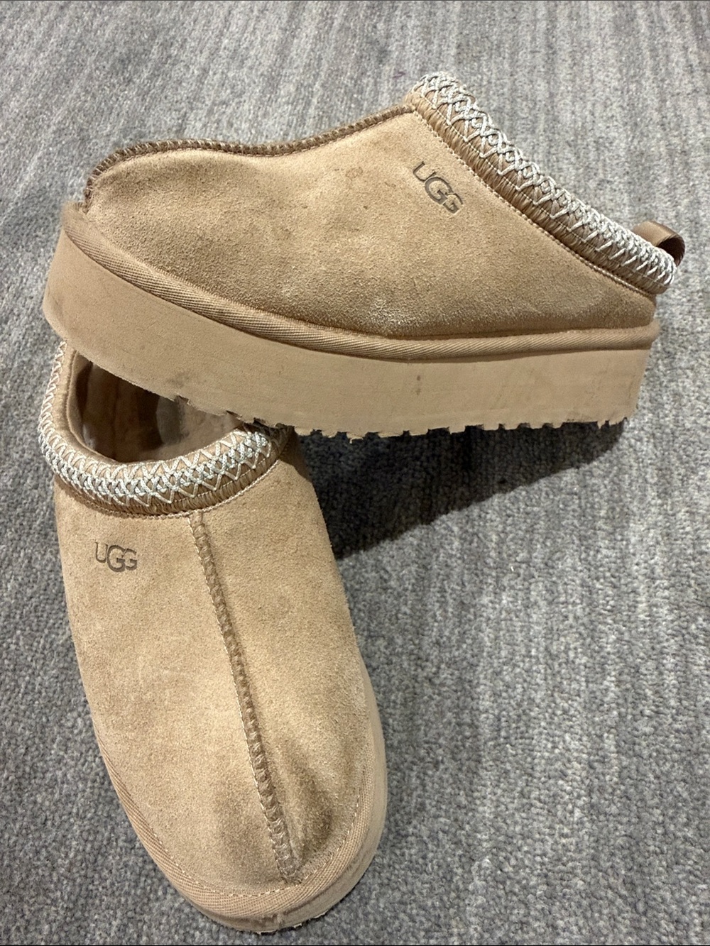 UGG Tazz Platform Slippers Chestnut Women’s Size 7